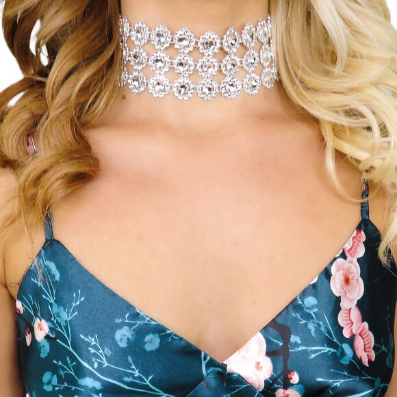 Cider Triple Layer Crystal Choker Necklace Chunky Rhinestone Necklace - Picture 2 of 6